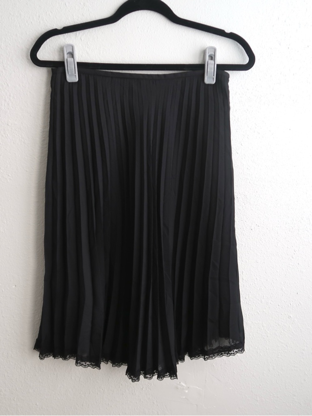 Vintage Japanese Black Pleated Lace Hem Midi Skirt